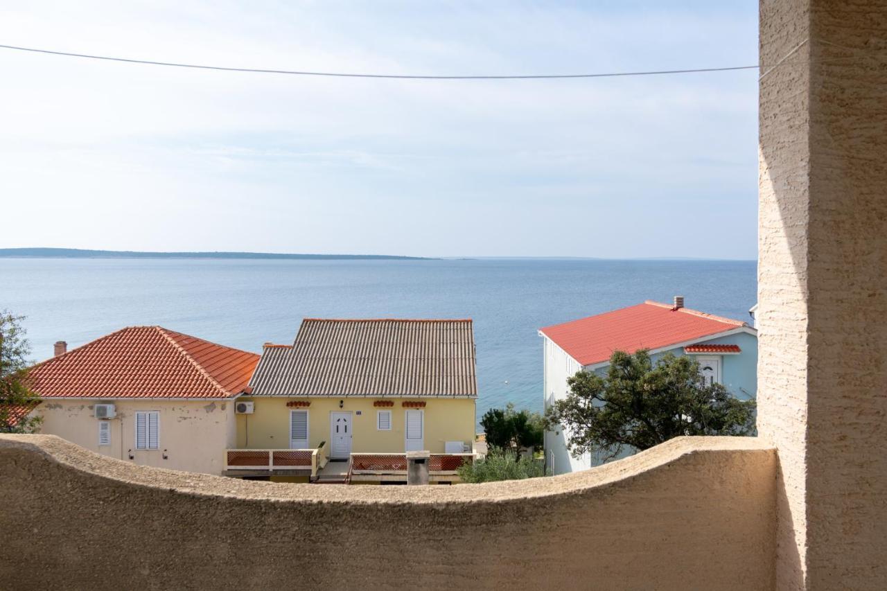 Apartments By The Sea Mandre, Pag - 3084 Kolan Eksteriør bilde